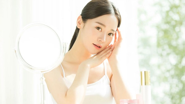 phong cách trang điểm tối giản Skinimalism