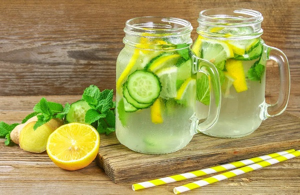 có nên detox mỗi ngày không
