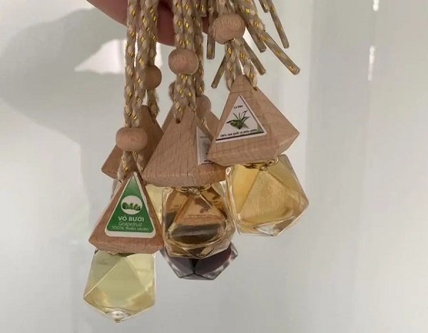 tinh dầu nên dùng cho ô tô