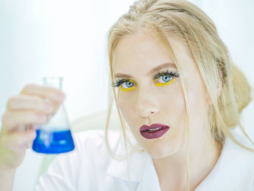 Tiêu chí cốt lõi định hình quy trình chăm sóc da chuẩn y khoa với hoạt chất tinh khiết
